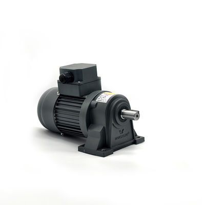 มอเตอร์เกียร์ขนาดกลาง 2.2kW 3HP มอเตอร์เกียร์ AC สำหรับโรงรถสเตอริโอ